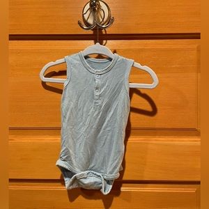 Kyte Baby Sleeveless Onesie with Snaps (Newborn)